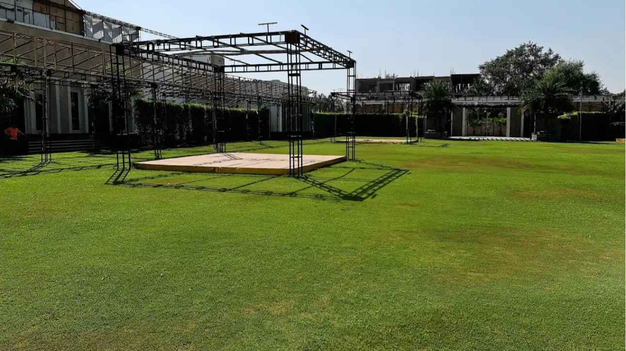 Calista Lawns