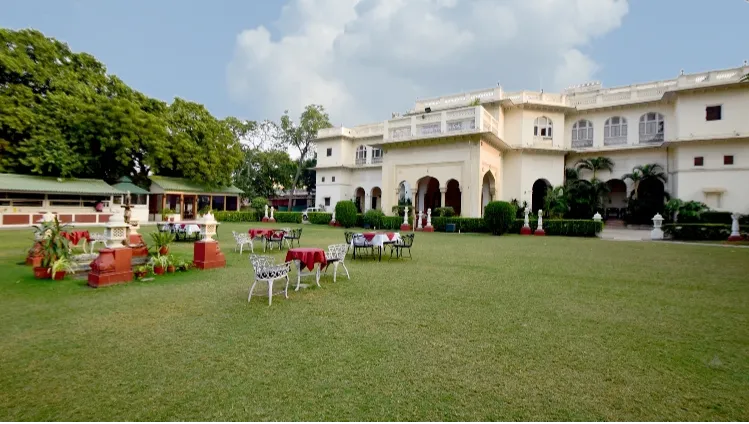Lawn 1