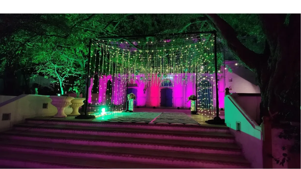 Gulmohar Lawn