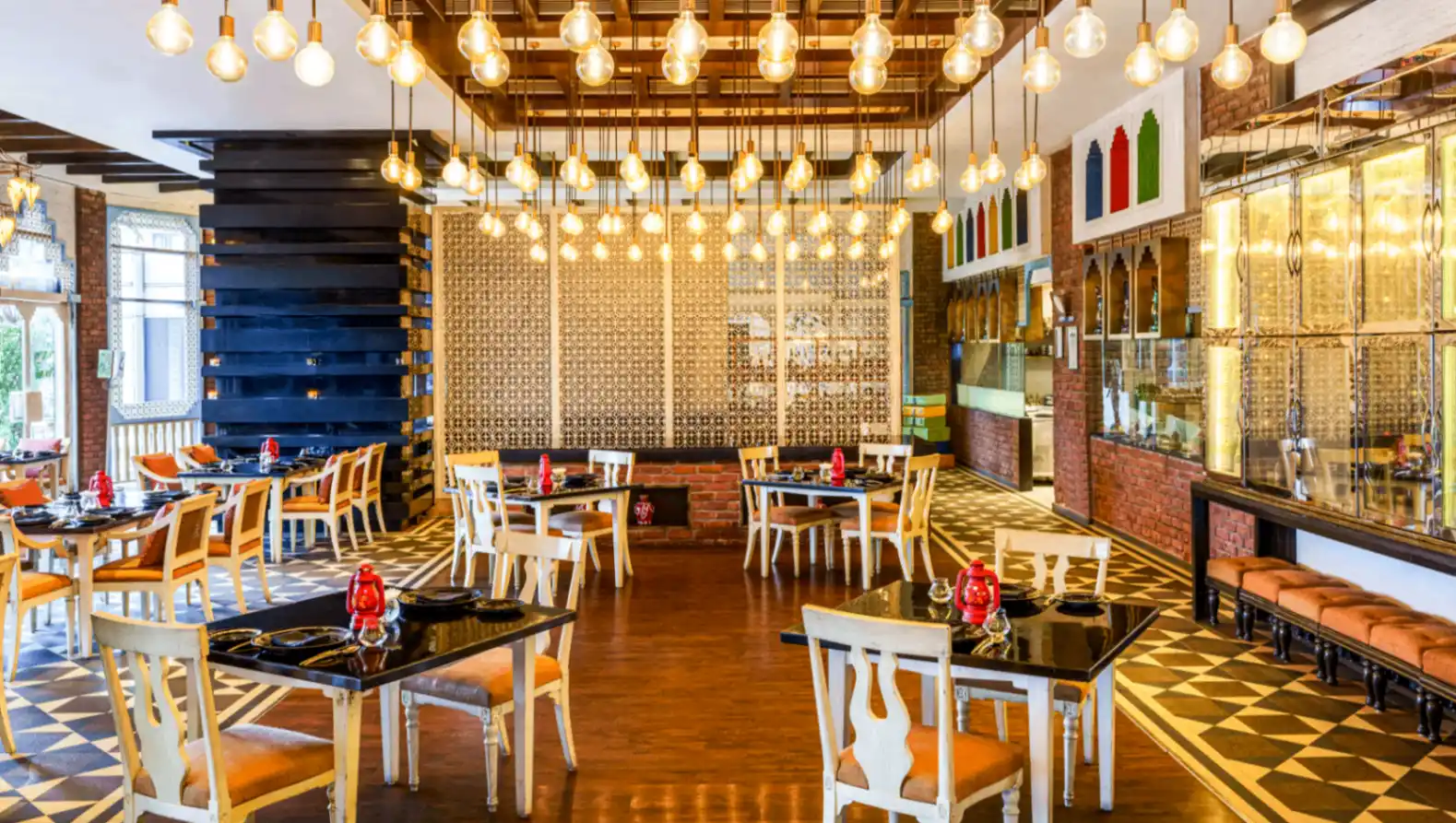 Jyran – Tandoor Dining & Lounge