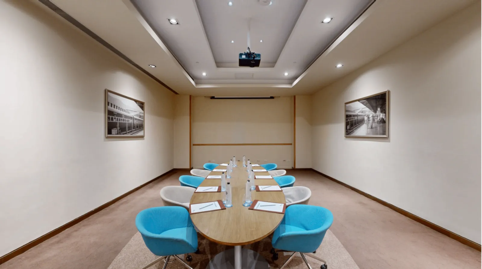 Meeting Room 12