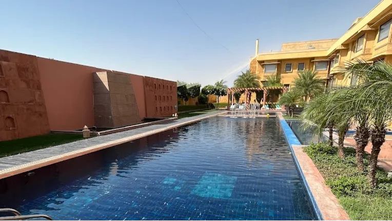 Swimming pool & Deck area