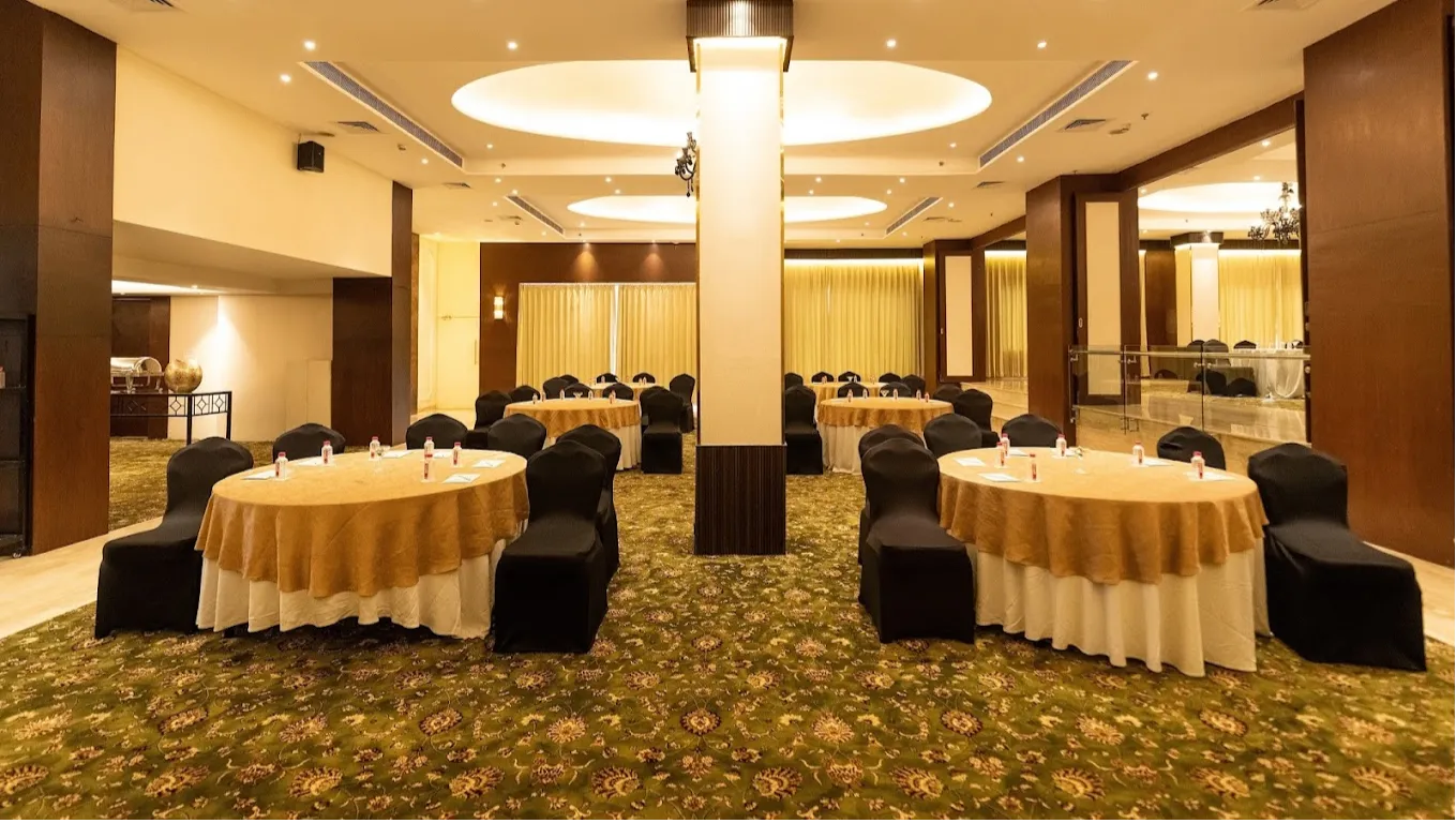 The Grand Marquise Second