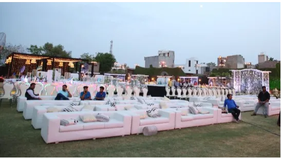 The Ambar Lawn