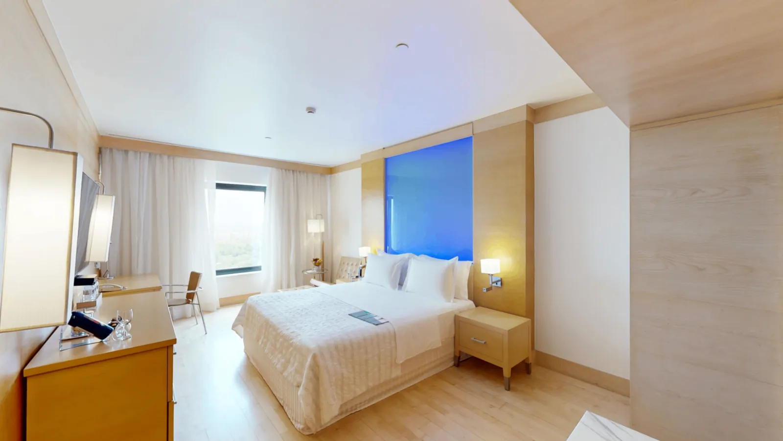 Club Room ( Light Theme )