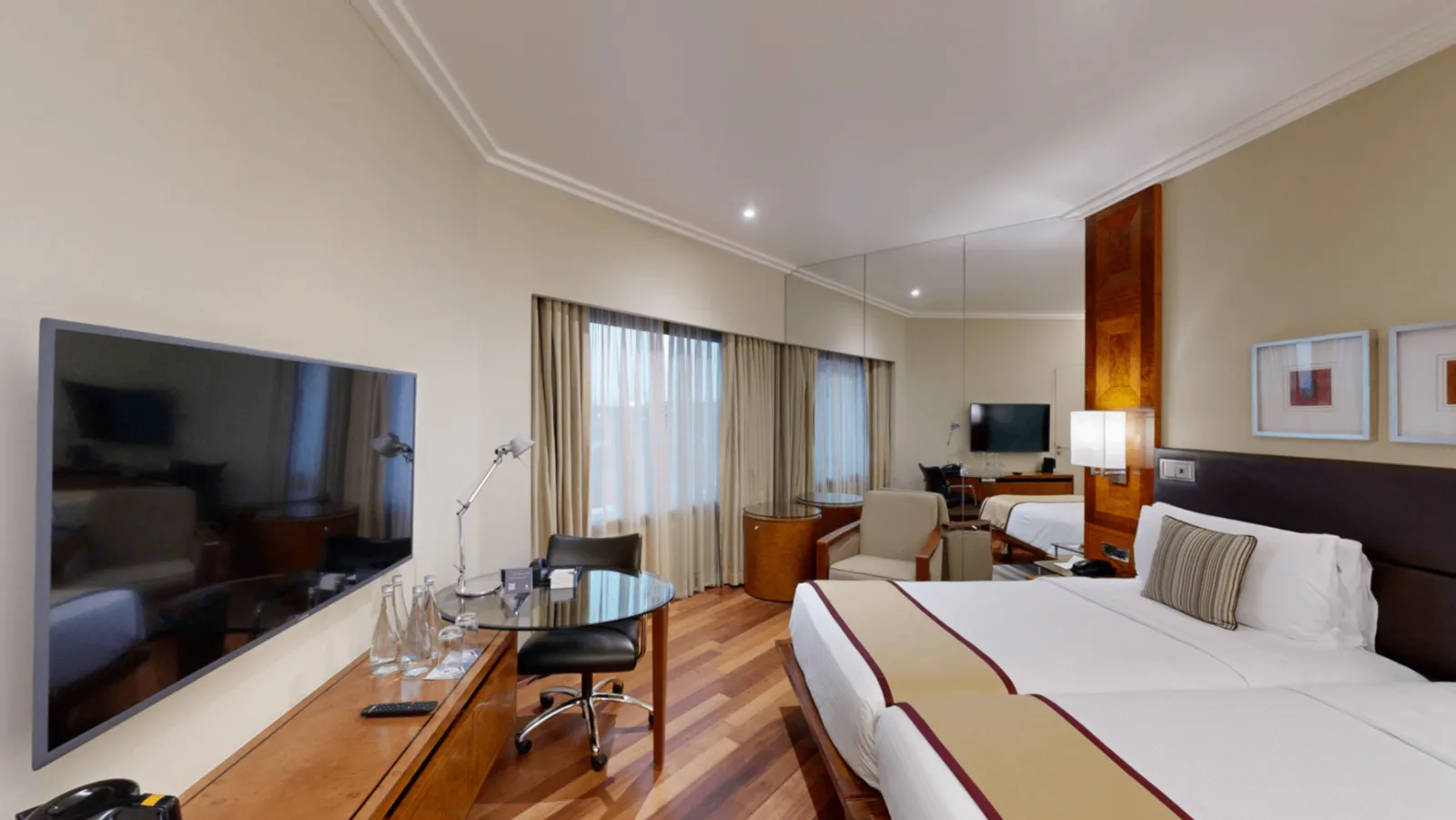 Hyatt Twin Room