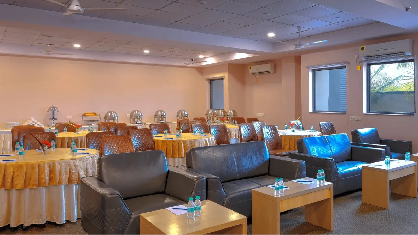 Karaoke Hall