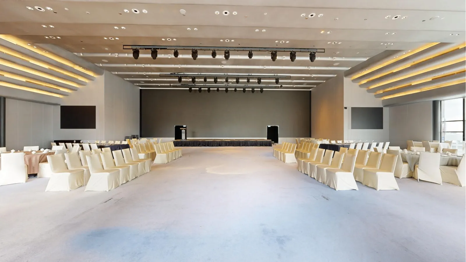 Claymore Ballroom