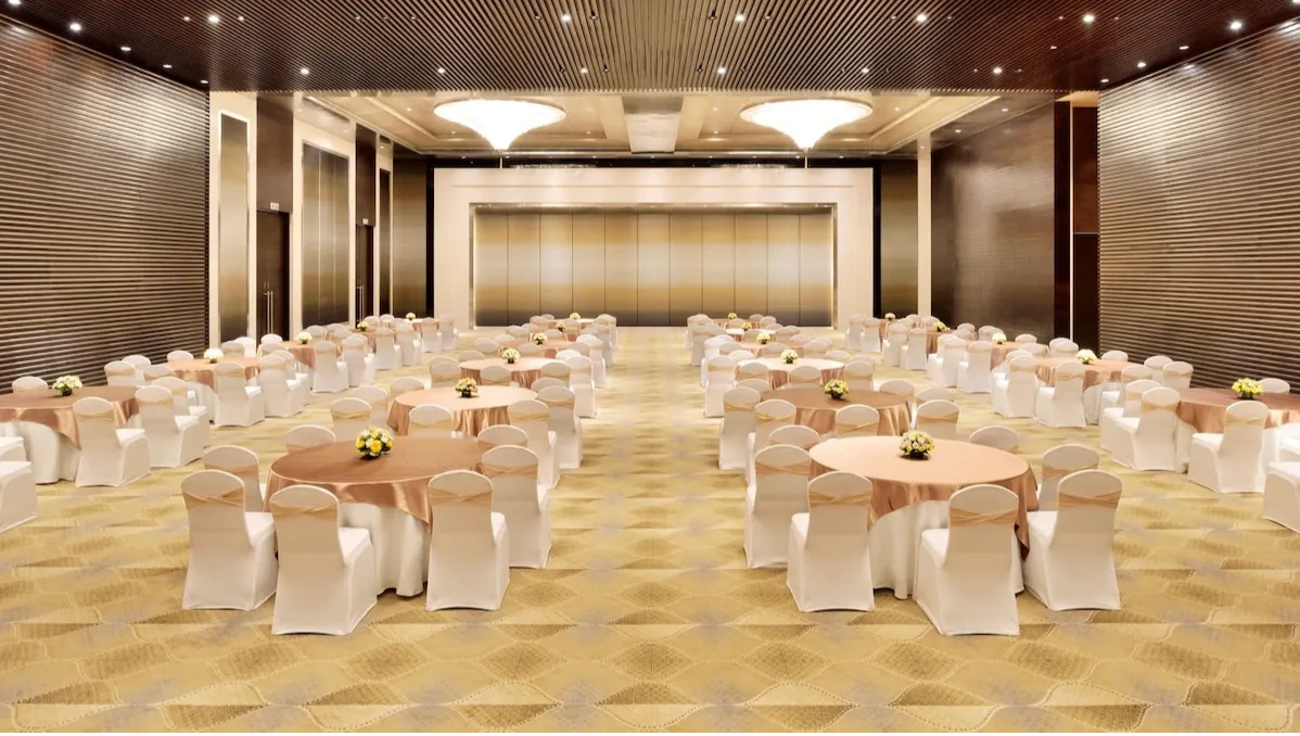 Emperor 2 Lobby Level