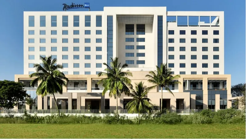 Emperor Lawns Lobby Level