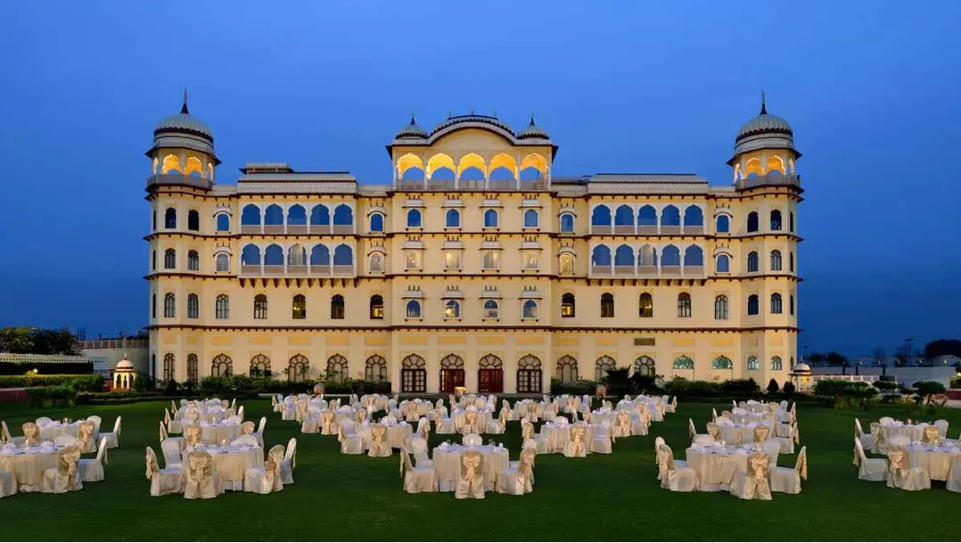 RANI KA BAGH LAWN