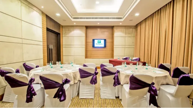 Boardroom 2