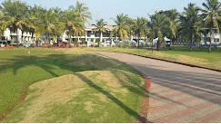 Banyan Lawn 1
