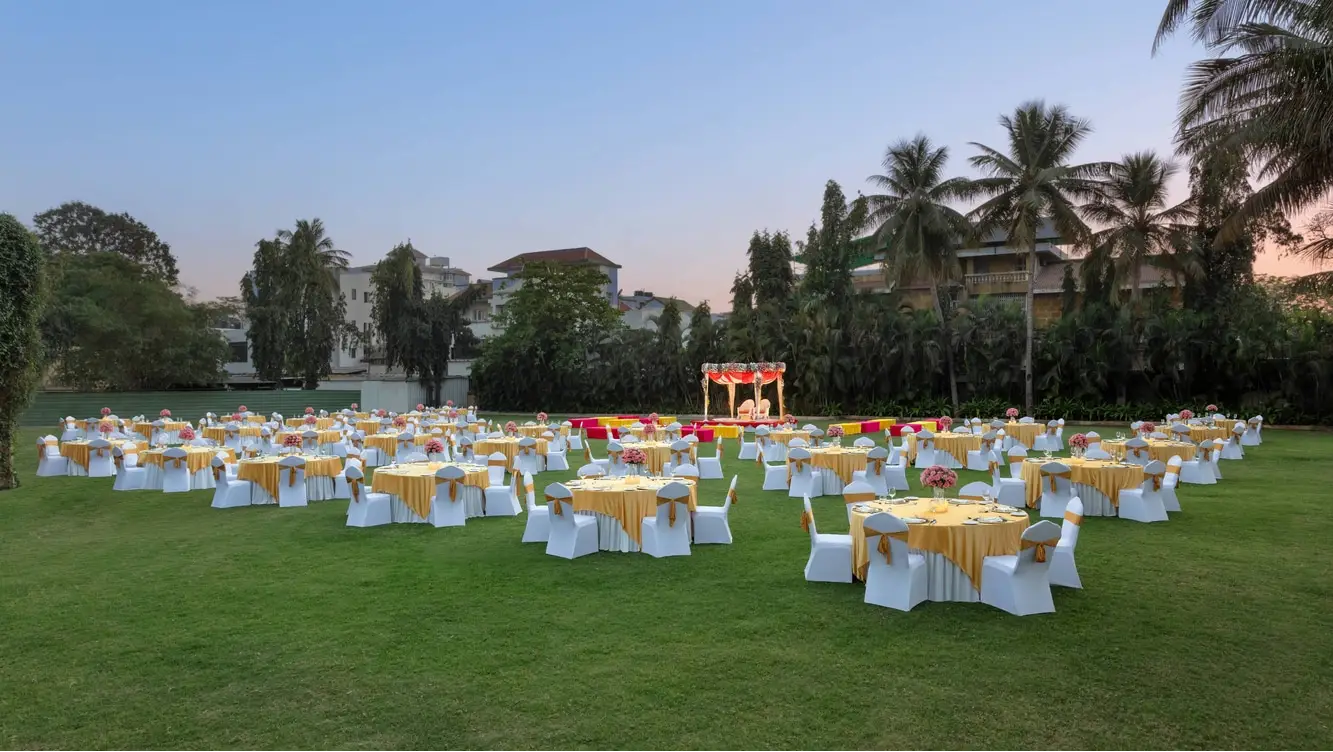 Riverside Lawn