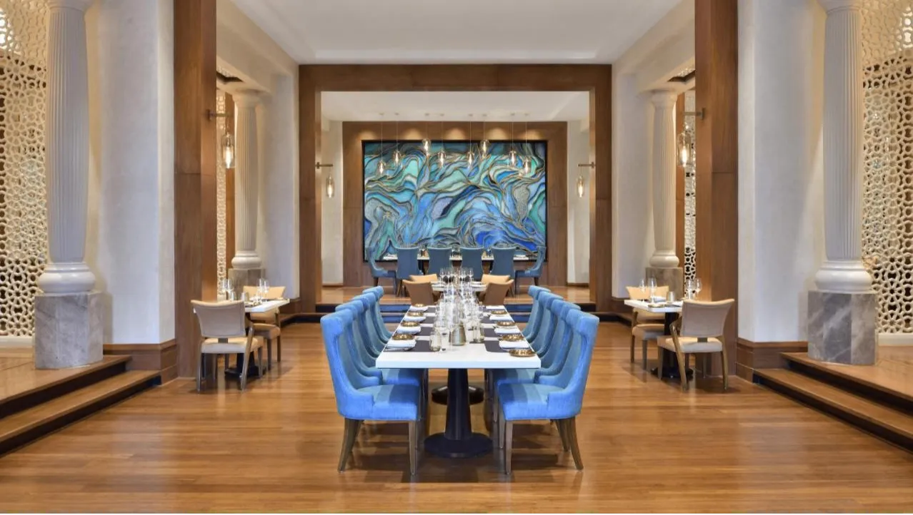 Meeting room 3 (Salon)