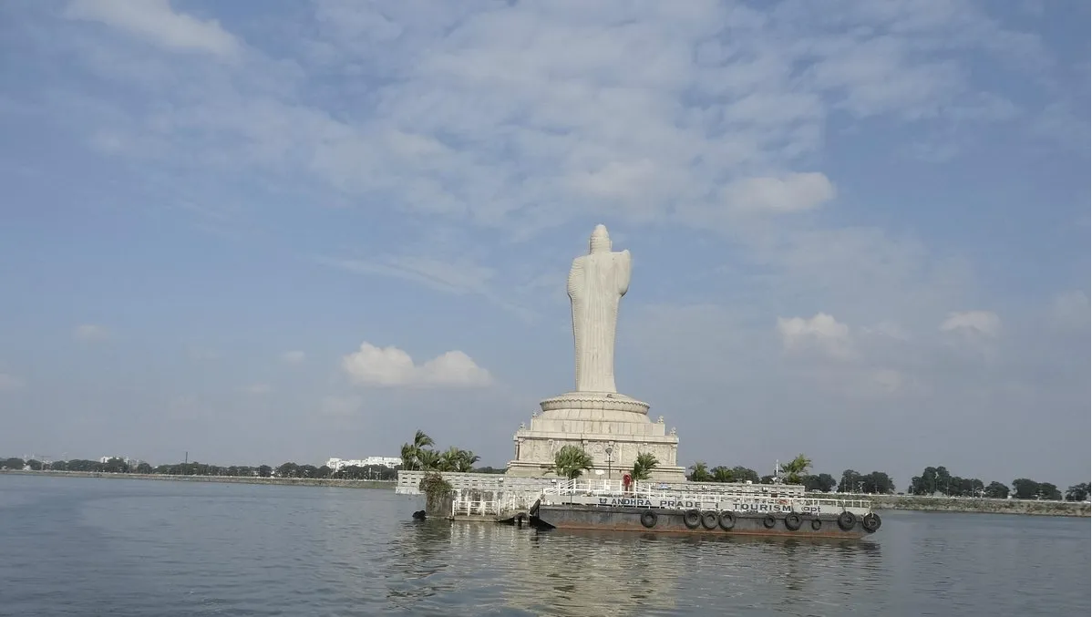 Hussain Sagar Lake