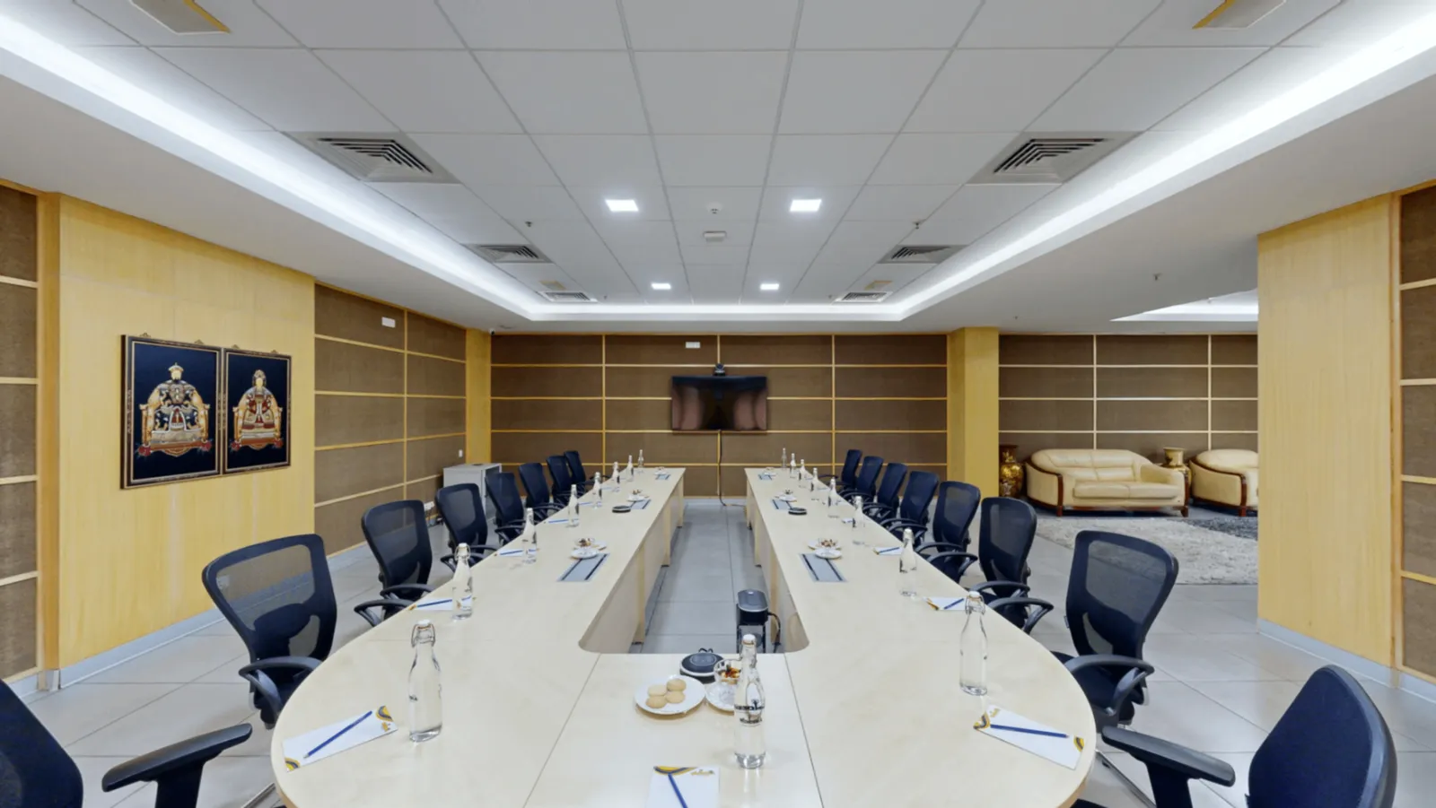 Cedar Boardroom