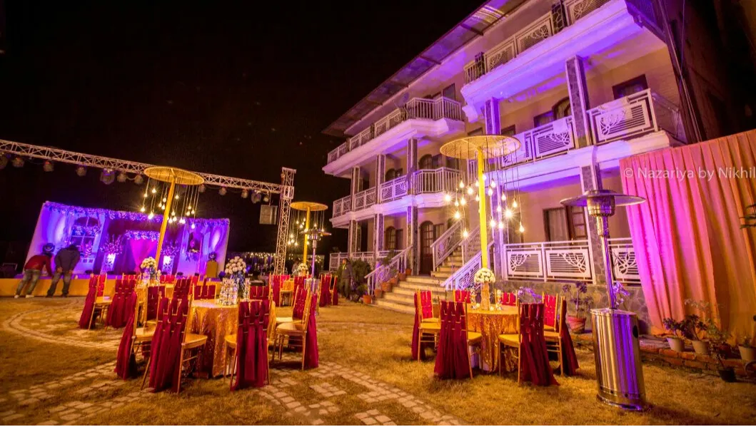 Brentwood Lawn & Terrace