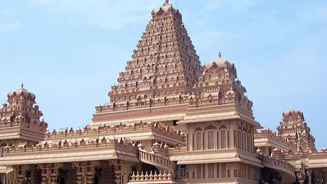 Chhatarpur Temple