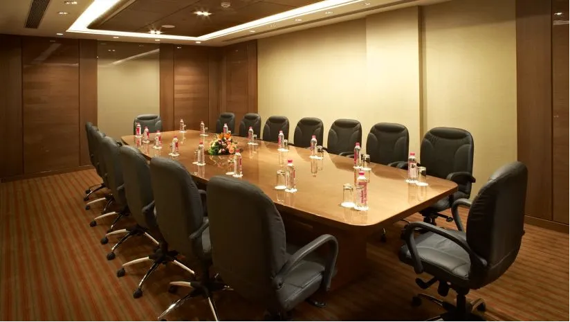 MEETING ROOM 1	