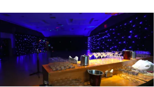 Lounge bar