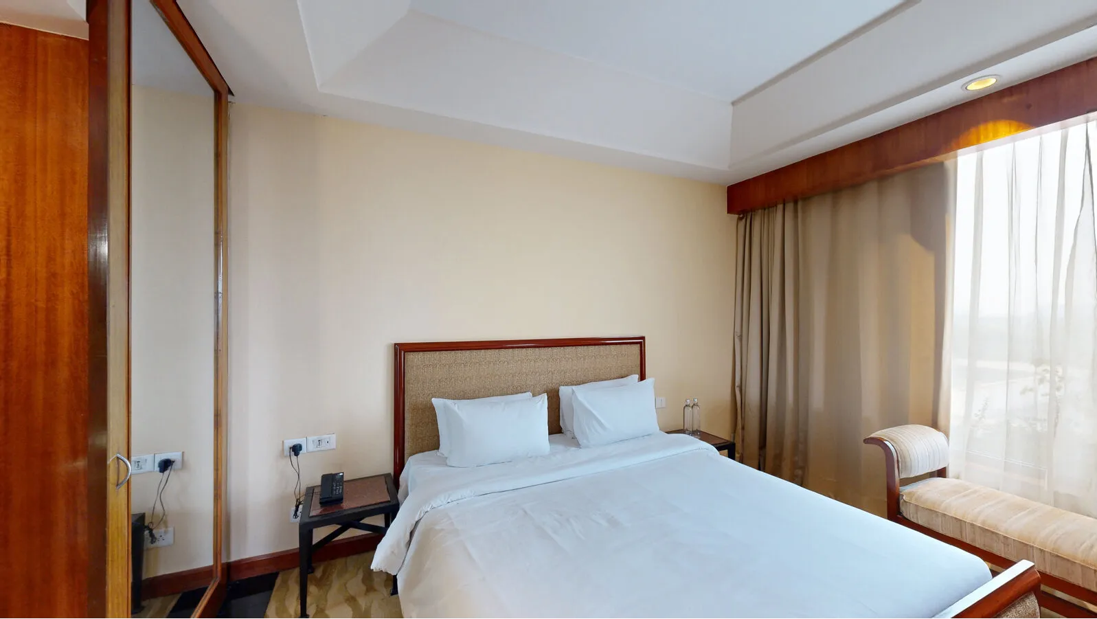 Deluxe Suite With Balcony