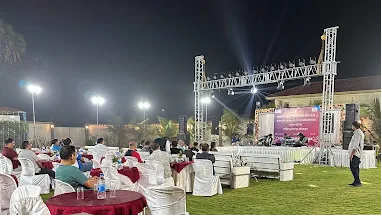 Lawn 2