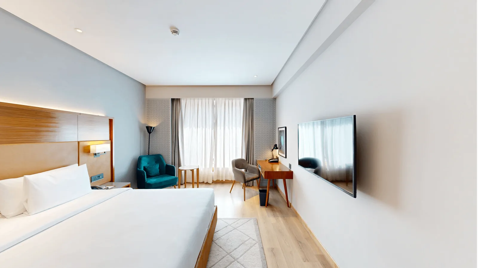 Superior Room with Valley View
