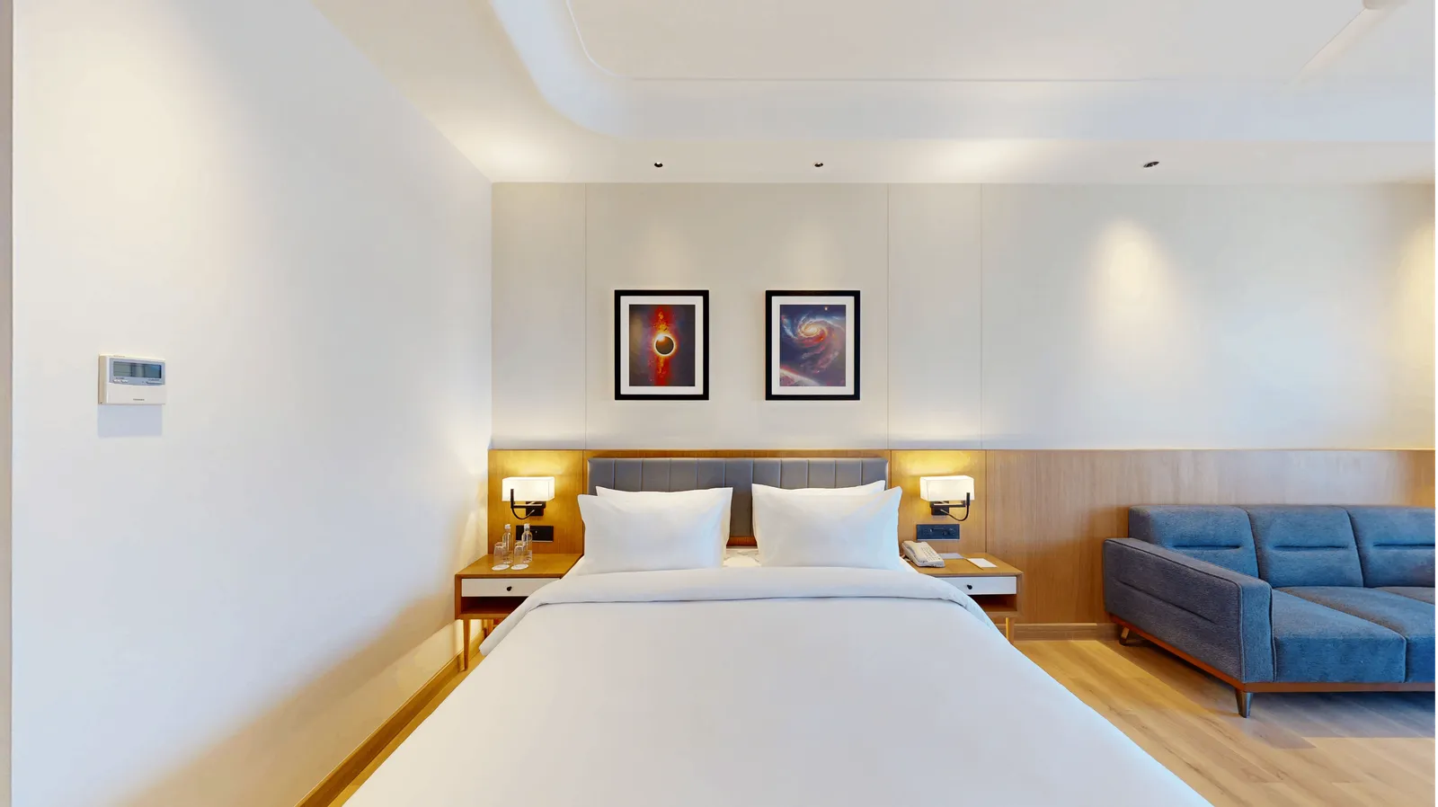 Superior Statue View Room with Bathtub