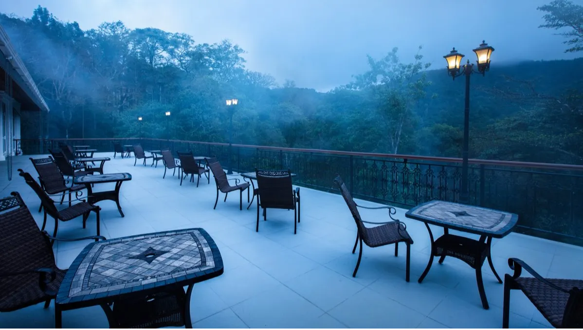 Queen's Court Terrace