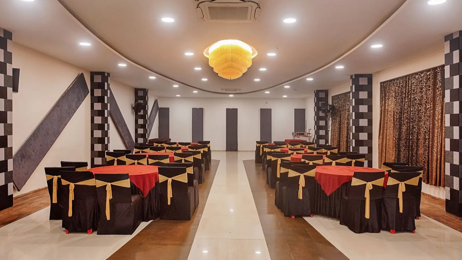 Club Hall