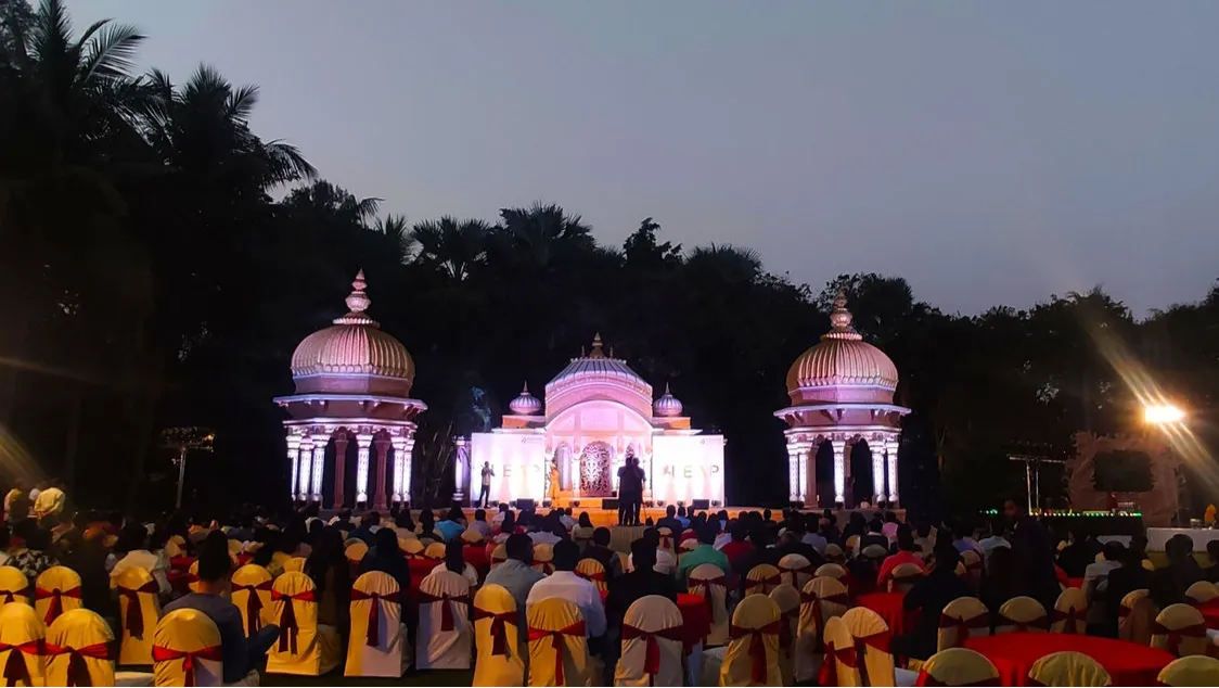 SUHANAV LAWN