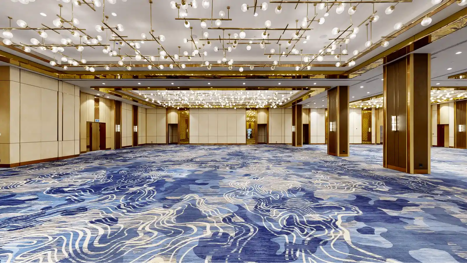 Royal Ballroom 