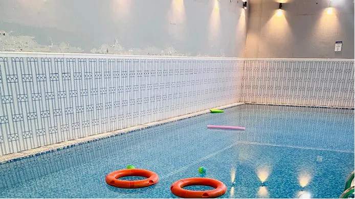 Swimming Pool — gallery