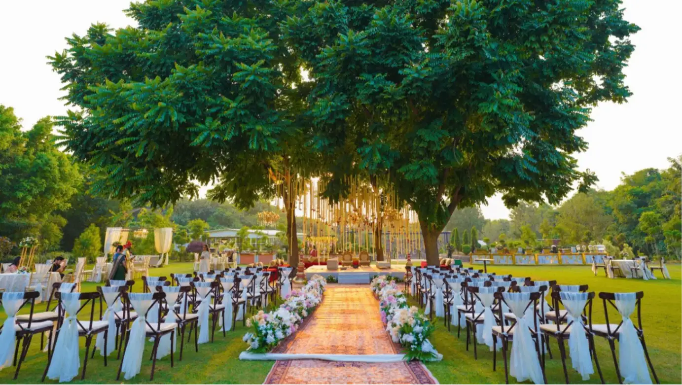 Banquet Hall Lawn