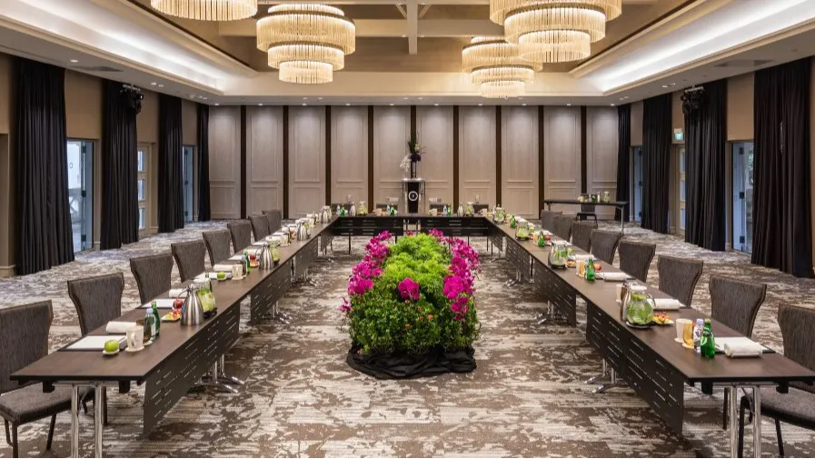 The Commune Village Square + Native Kitchen (All-Day Dining