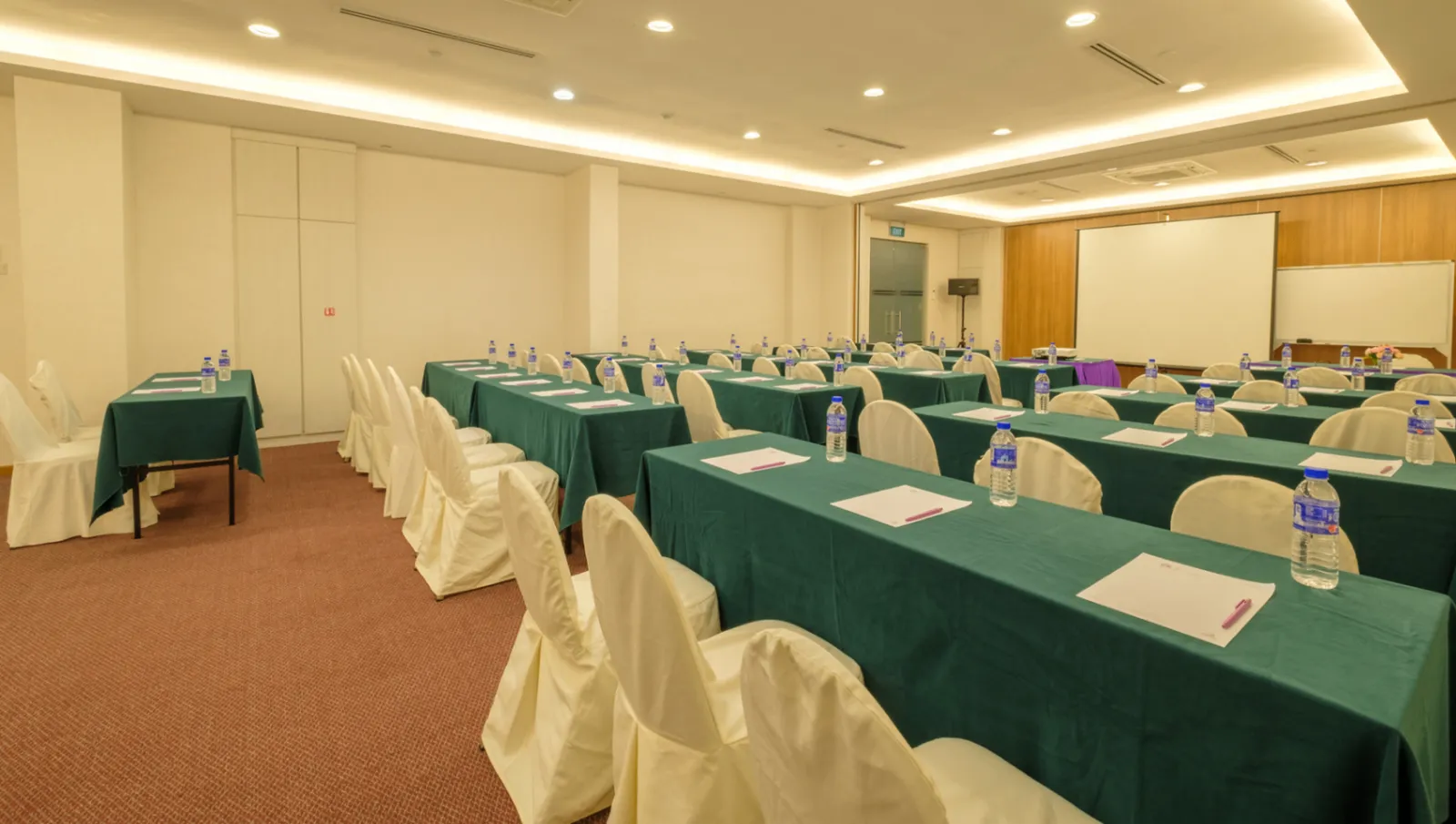 hotel royal singapore