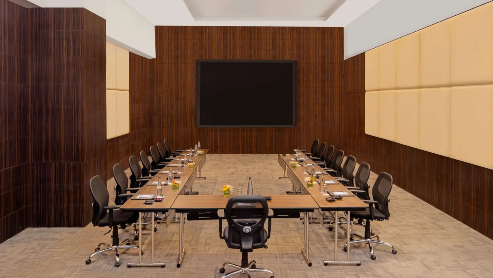 Meeting room 2 (LG)