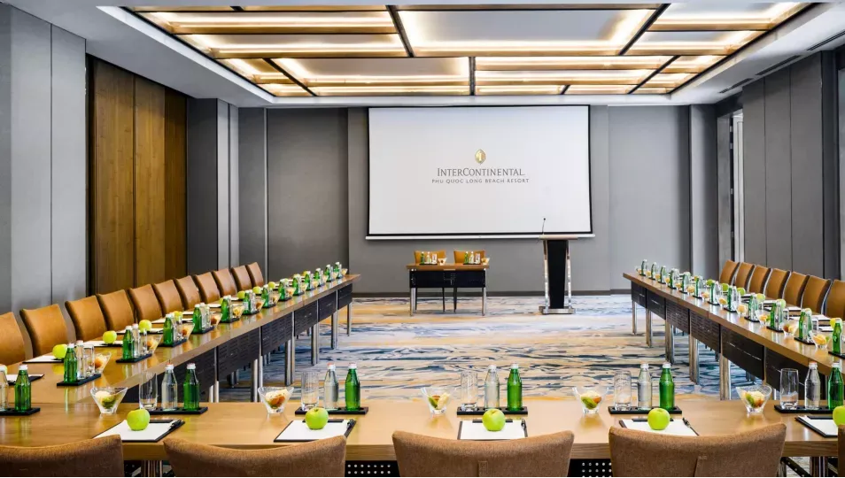 Begonia Meeting Room