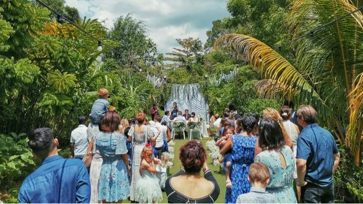 Outdoor Deck & Alfresco Area