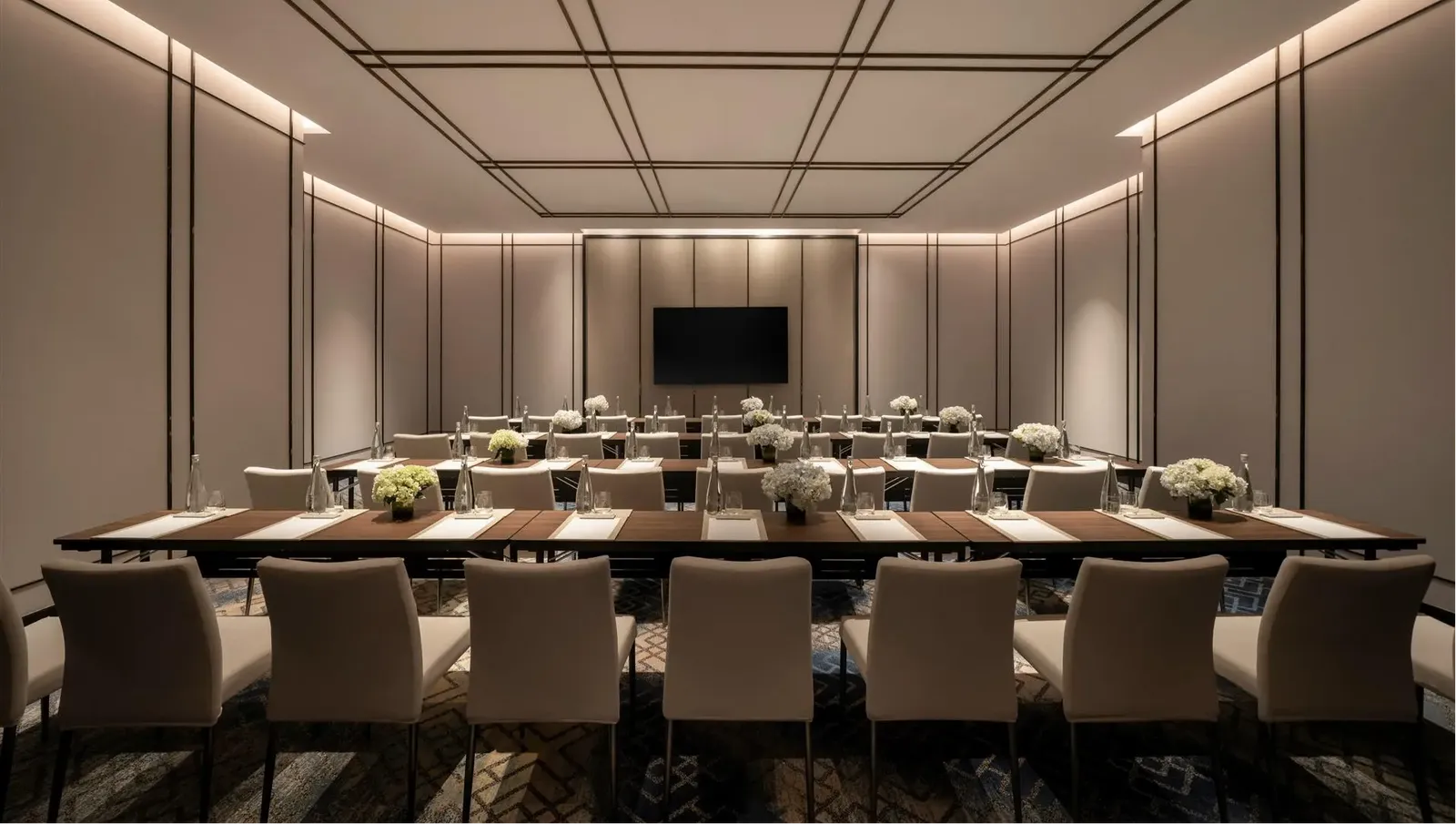 Cong Tay Meeting Room