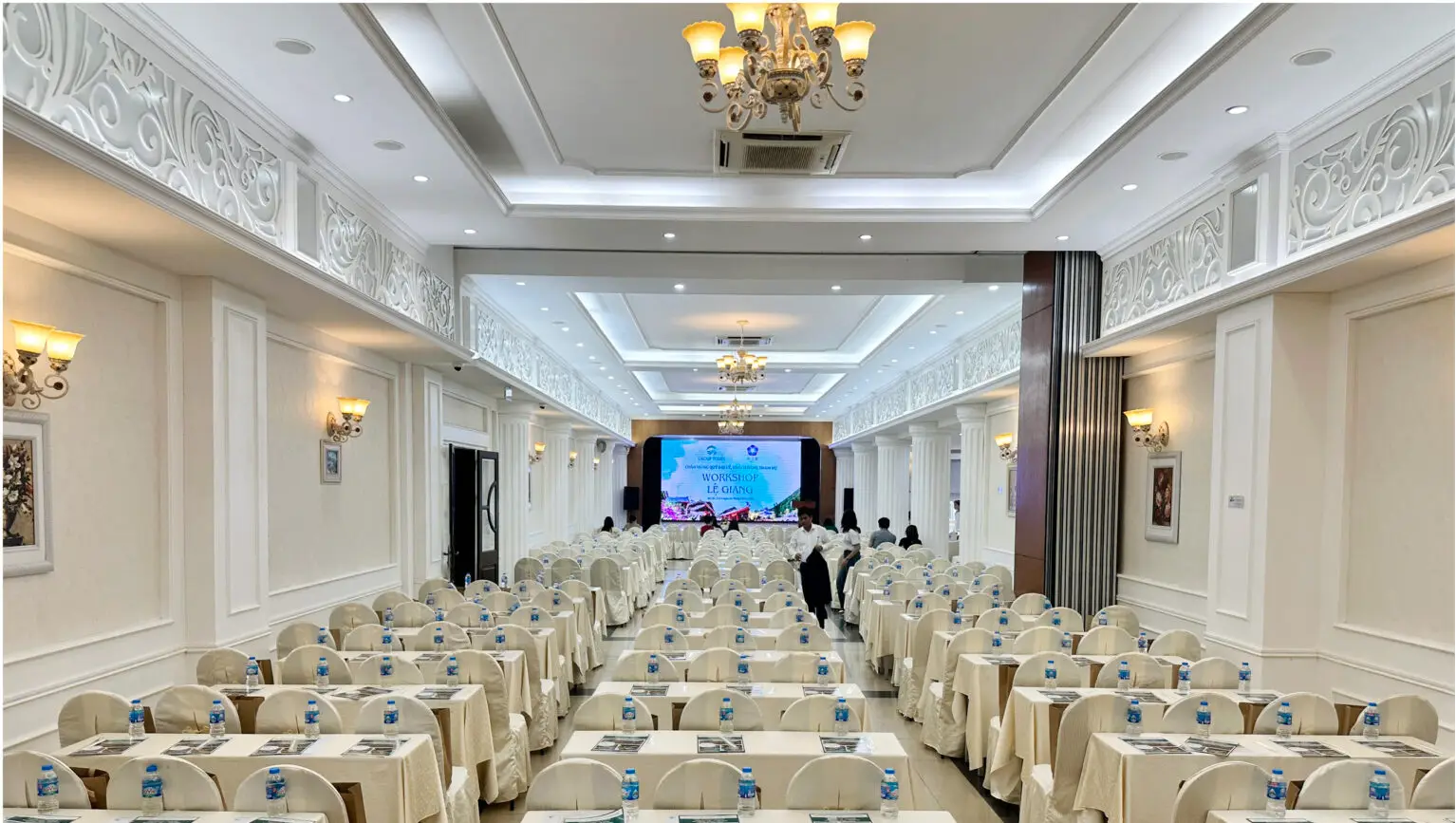 Hoang Thanh Conference Room