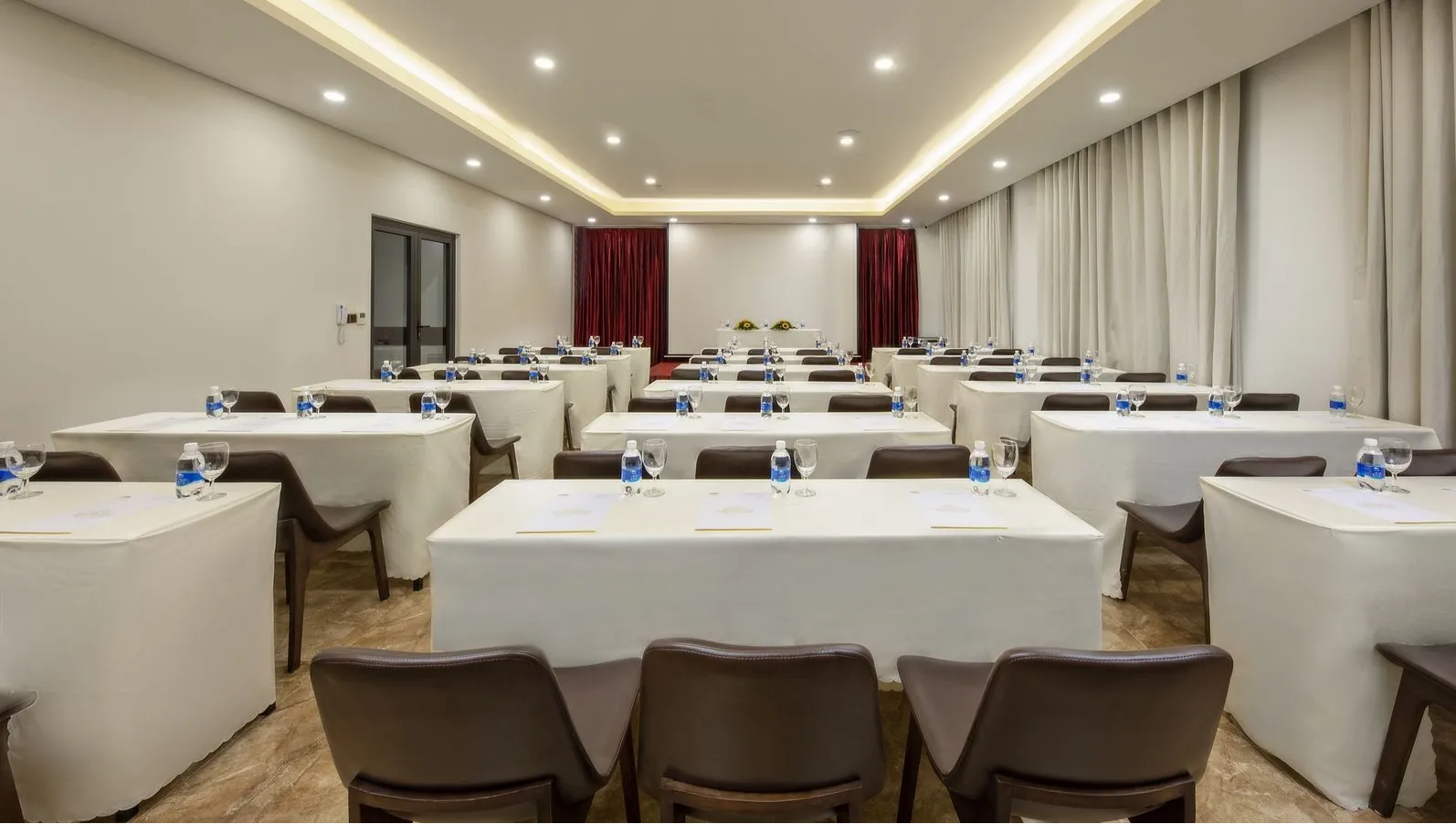 Conference Room — gallery