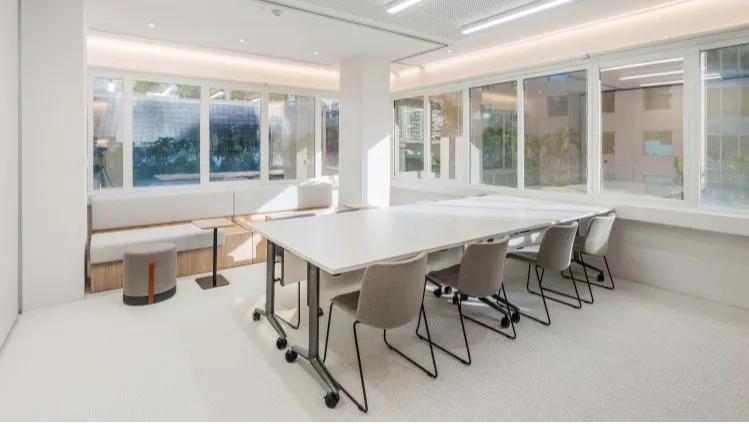 SINGAPORE ROOM — gallery