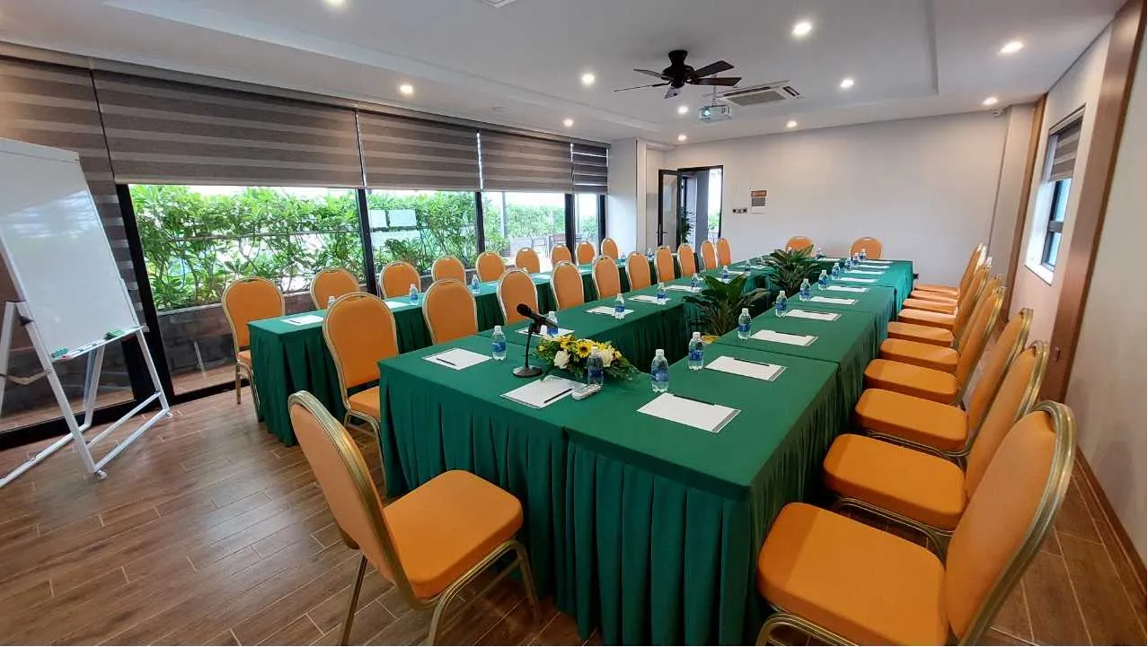 Large meeting room