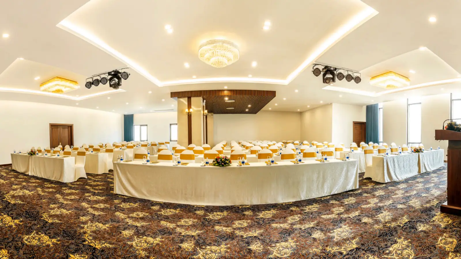 Seaside Meeeting Room 