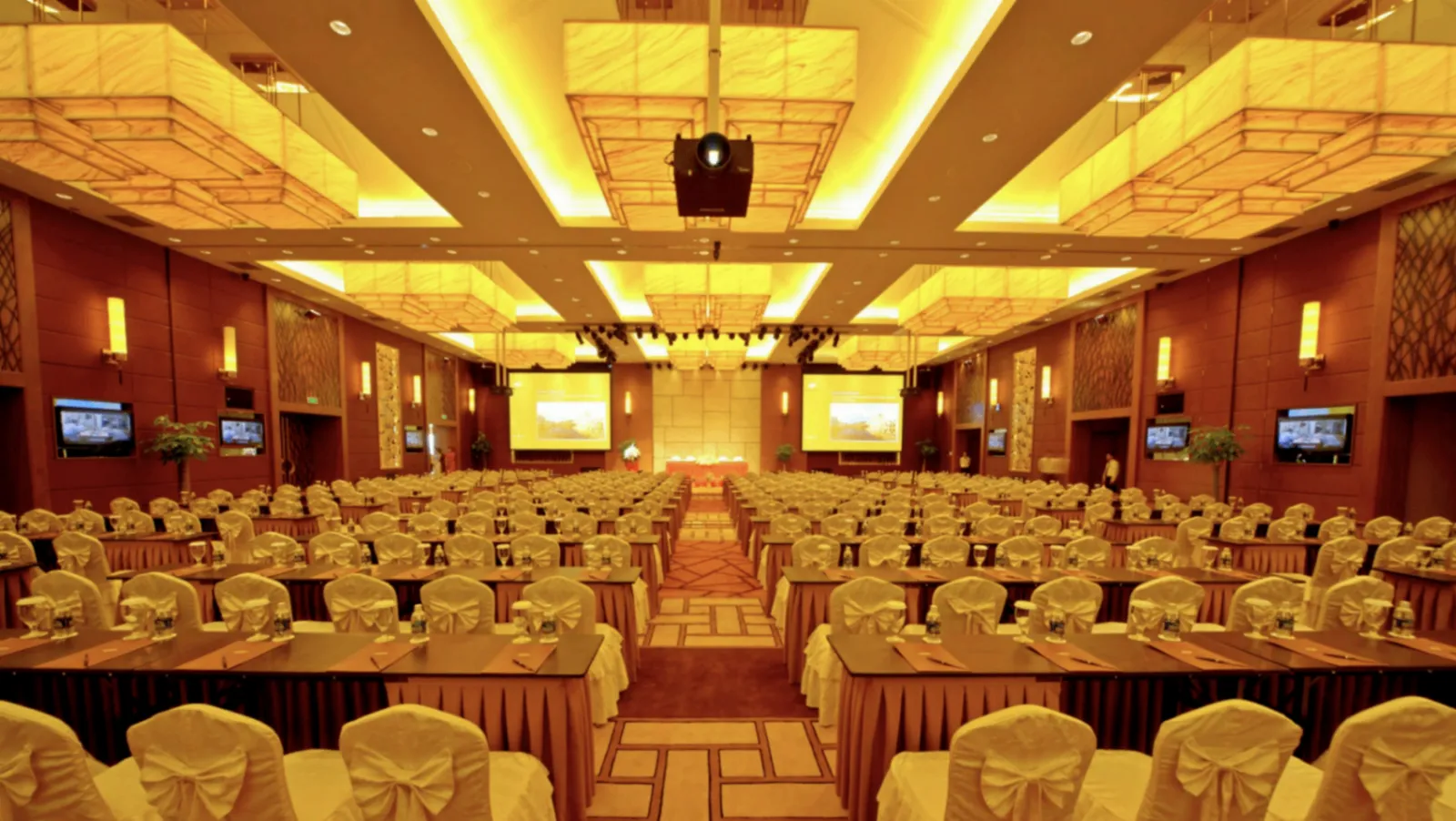 Peak Grand Ballroom