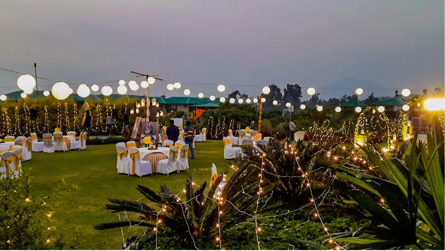 Jadau Lawn (Main Lawn)