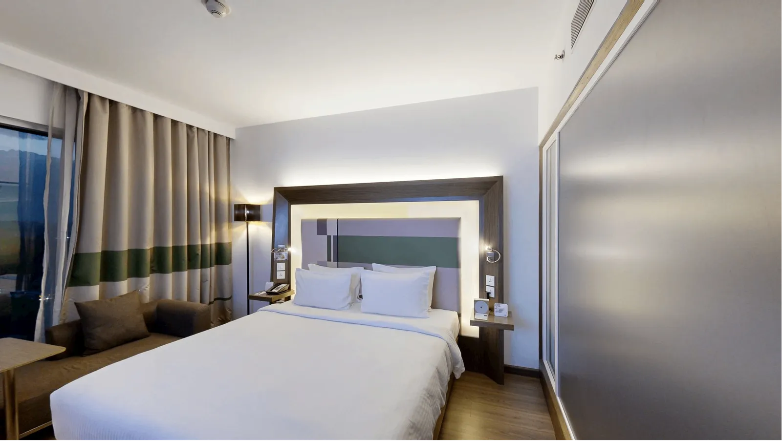 Suite Room