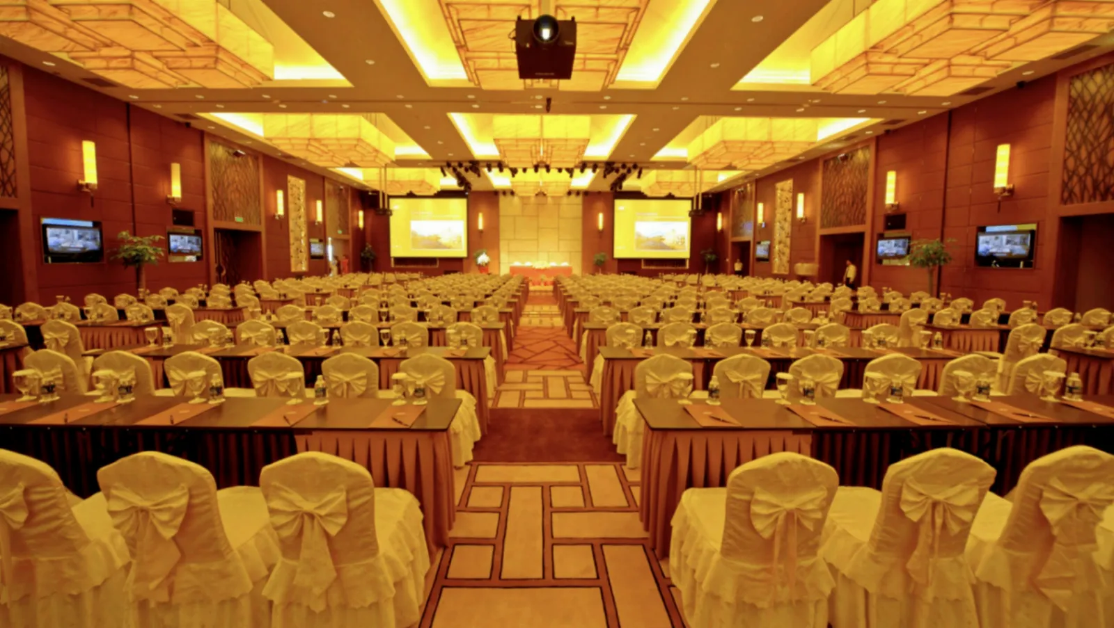 Peak Grand Ballroom